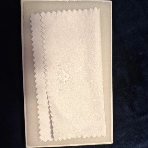 Gold Rectangular Quartz Watch with White Dial NBONAL - Picture 5 of 10